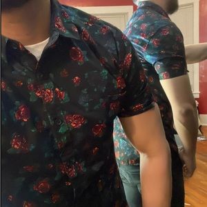 Structure-Slim Fit Roses Button Down Shirt Size Medium